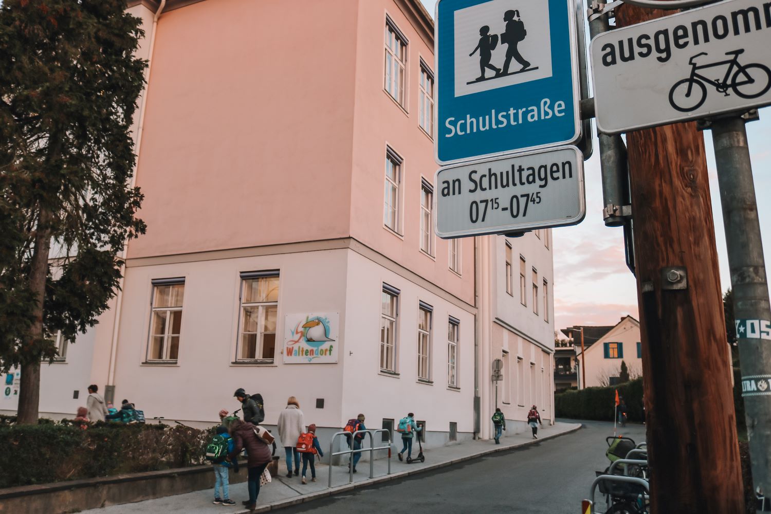 Blickinsgruene.at - Waltendorf - Schulstraße_online