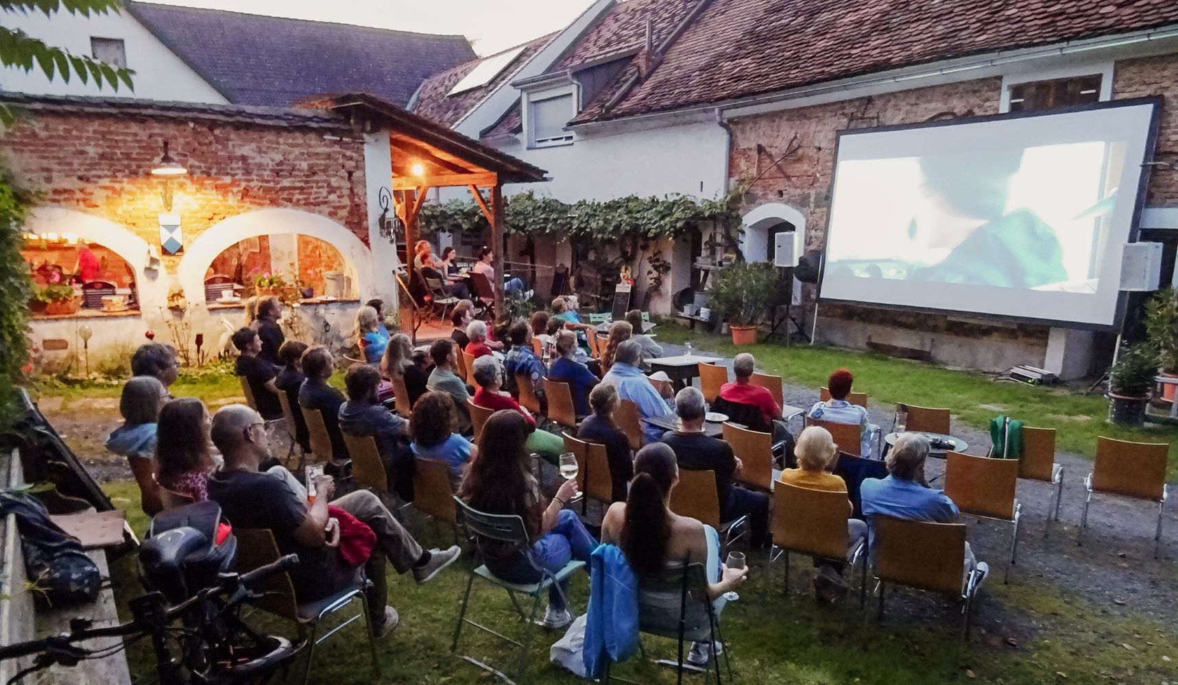 blickinsgruene.at - Steiermark - Fehring - Sommerkino