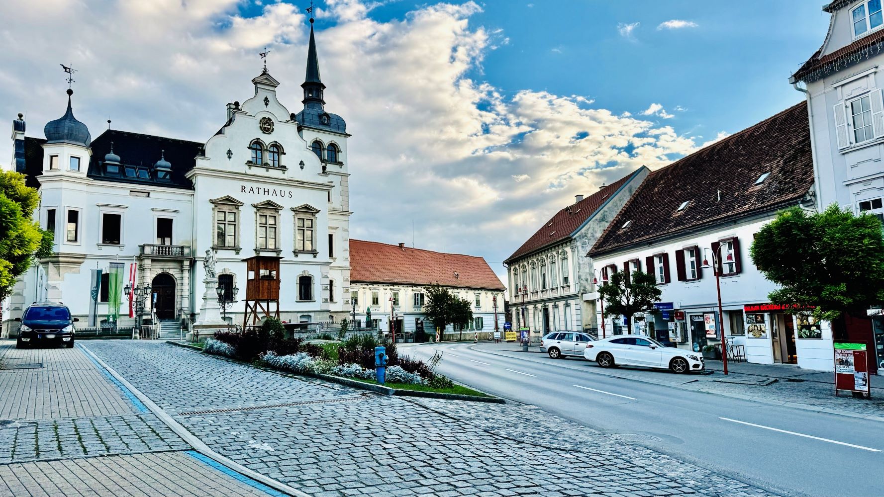 blickinsgruene.at - Steiermark - Gleisdorf - Florianiplatz