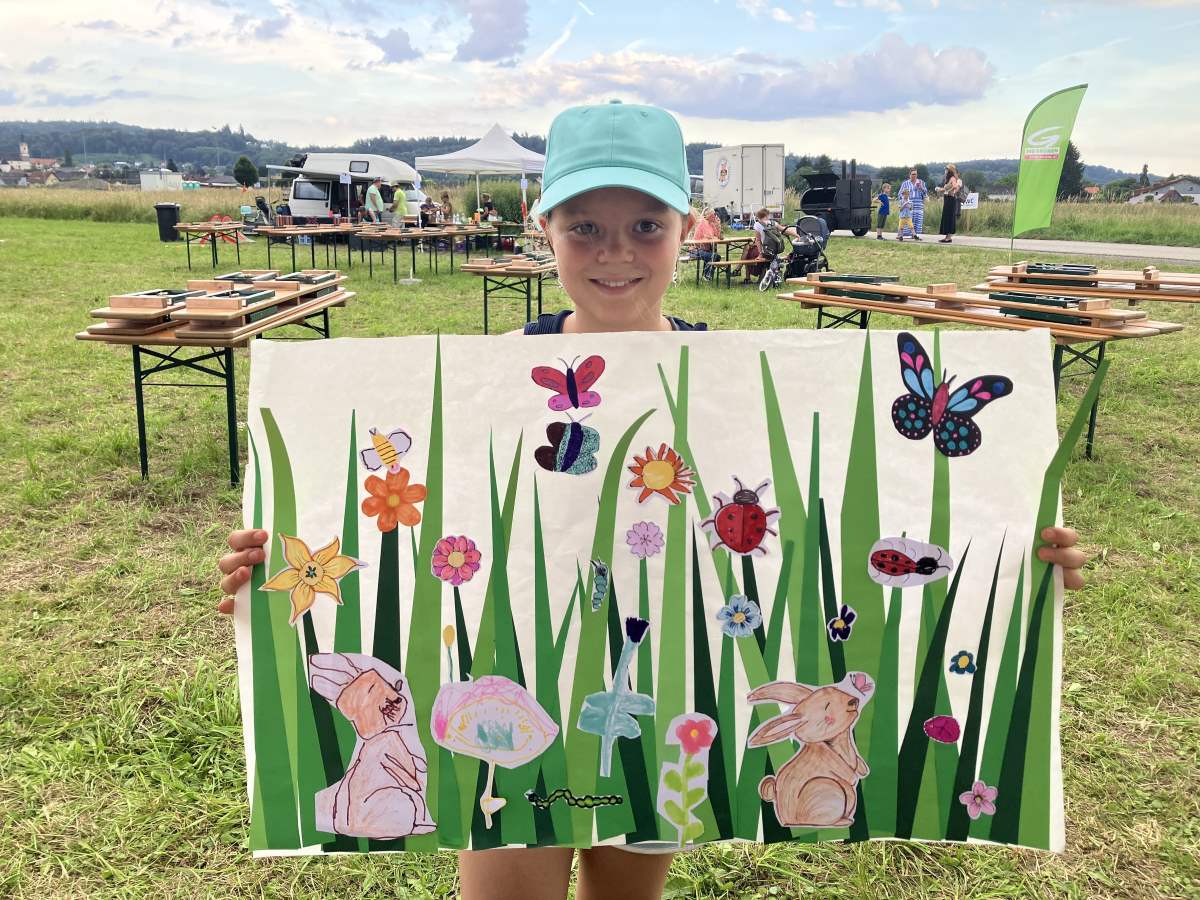 blickinsgruene-sep24-goessendorf-kunstwerk-wiesenfest