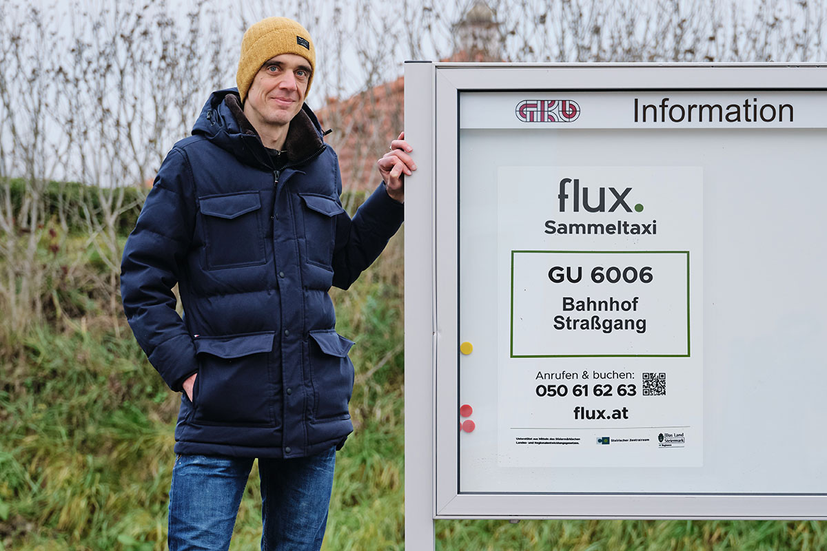 WEB_Michael Faschiner an der Flux Stadion Bahnhof Straßgang_-c-_René-Böhmer_edit